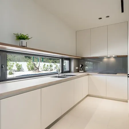 Luxury Sunray 1 * Primosten
