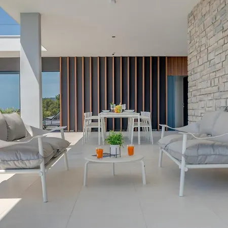 Luxury Sunray 1