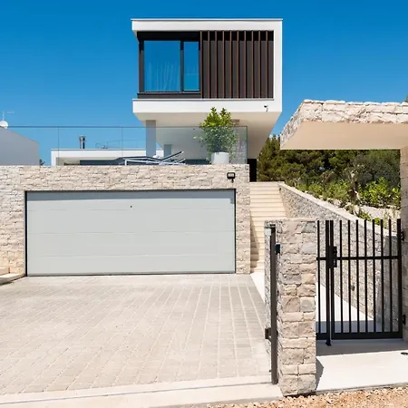 Luxury Sunray 1 Villa *